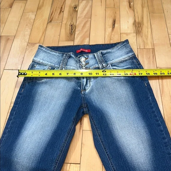 GoGo Star Capris - Picture 5 of 8